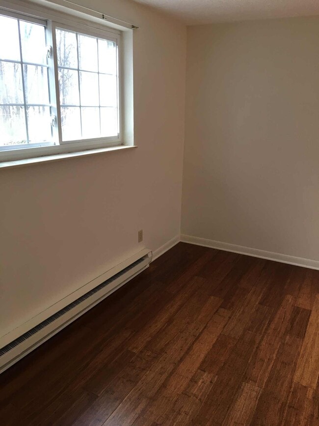 Photo - 6062 Donna-Jay Dr