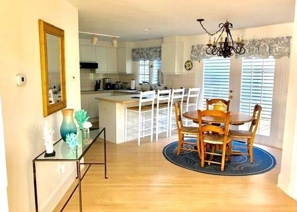 Photo - 223 Sandpiper Ln