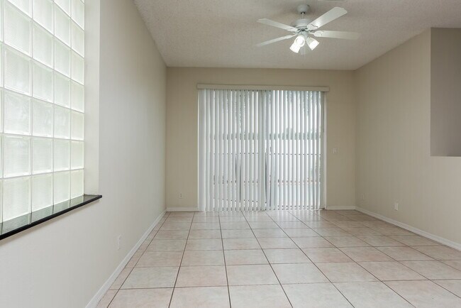 Photo - 6843 Torch Key St