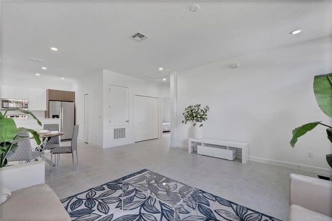 Photo - 1563 Cumin Dr