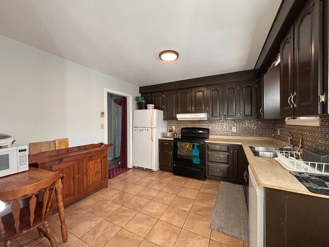 Photo - Apartment for Rent Unit 1