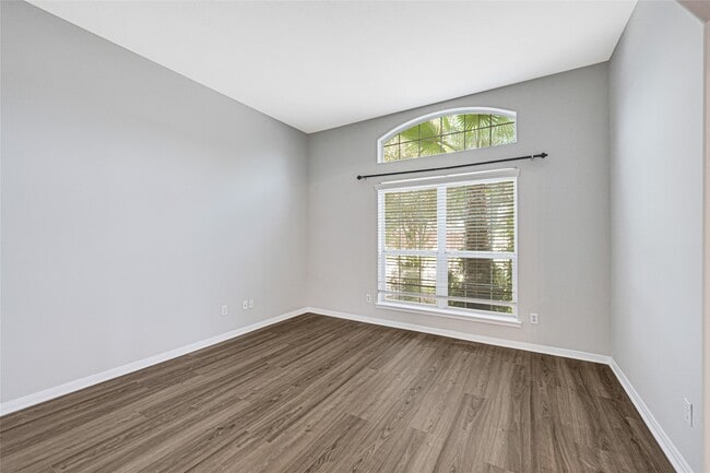 Photo - 2311 Falcon Knoll Ln