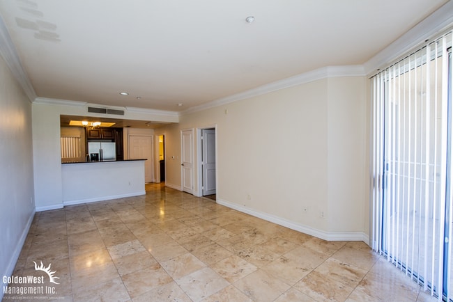 Photo - Elegant 1Bdm 1Ba Condo in Guard-Gated Las Vegas Community.