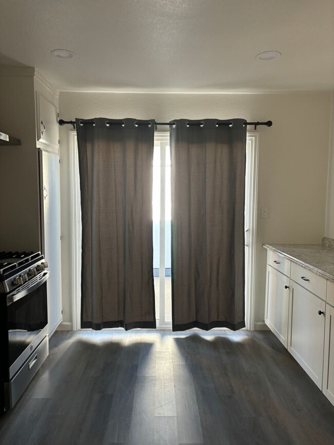 Photo - Modern & Stylish 2 Bedroom Duplex with Private Yard in Galt!