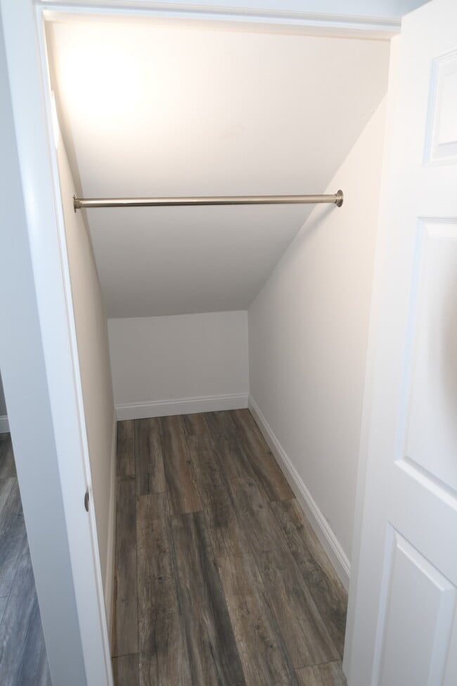 Bedroom 1 Walk in closet. - 309 Old York Rd Unit B