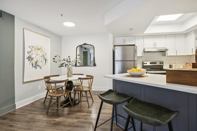 Photo - Virginia Highland Apartment Homes