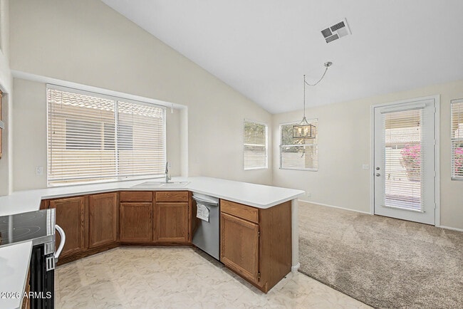 Photo - 1068 W Glenmere Dr
