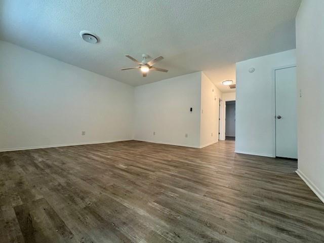 Photo - 1300 W Rolling Oaks Dr