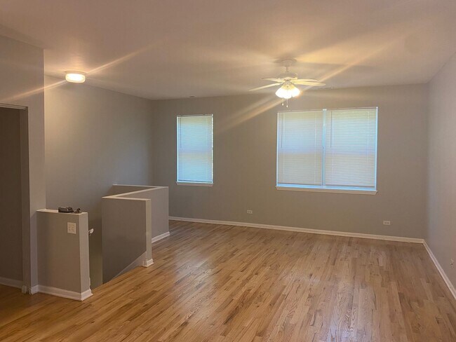 Photo - 7012 S Dorchester Ave Apartment Unit 2