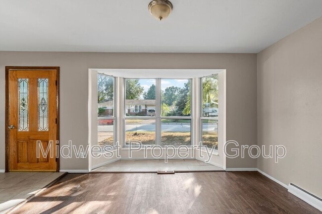 Photo - 615 Lynn Haven Ln