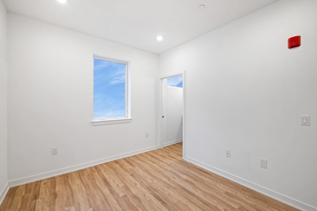 Photo - 1309 Cambridge St Unit 402