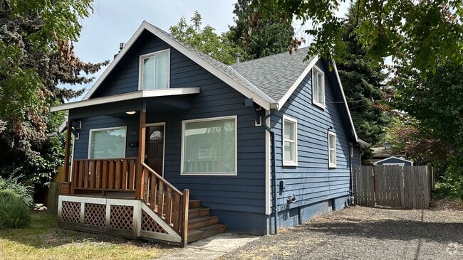 Building Photo - 4bd 2 bath Home in Westmoreland, Portland:...