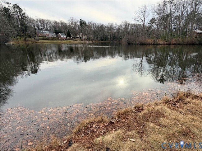 Photo - 7622 Yarmouth Dr