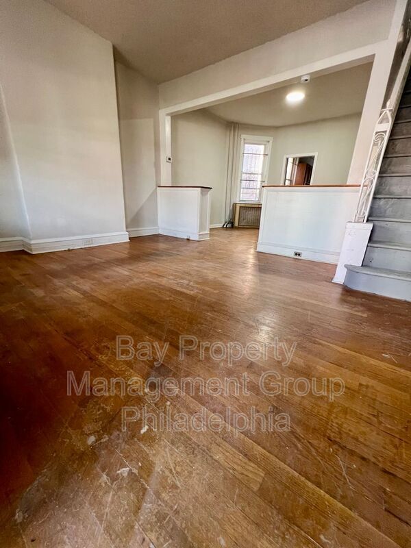 Photo - 5440 Kingsessing Ave