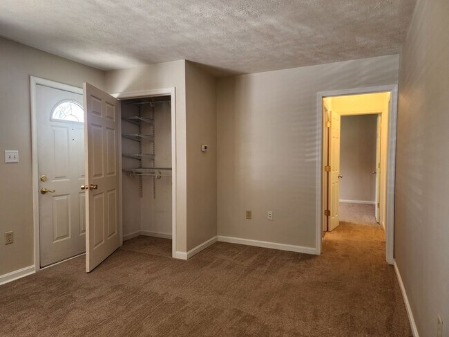Photo - 739 Stouffer Ave
