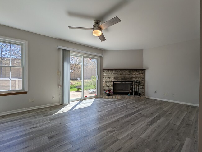 Photo - 829 Tamarac Blvd