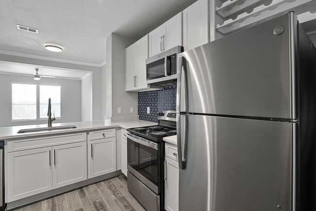 Photo - Beacon Lakes