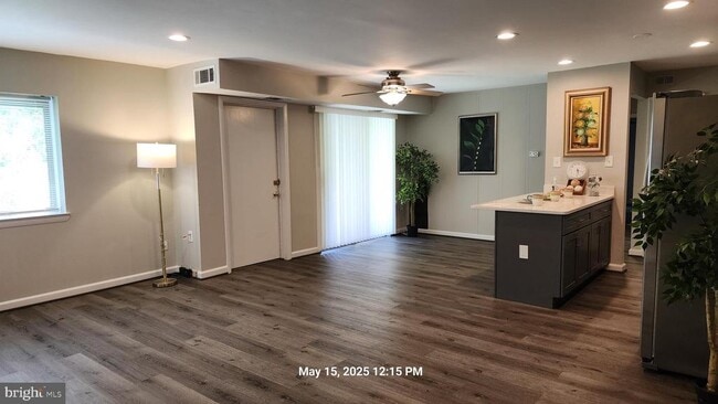 Building Photo - 5111 Crossfield Ct Unit 272 Rental