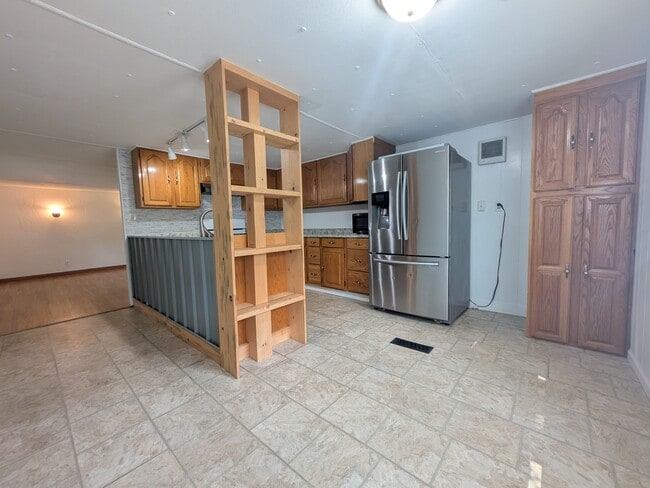 Photo - 524 Hobson St