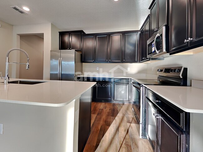 Photo - 111 Hemlock Point