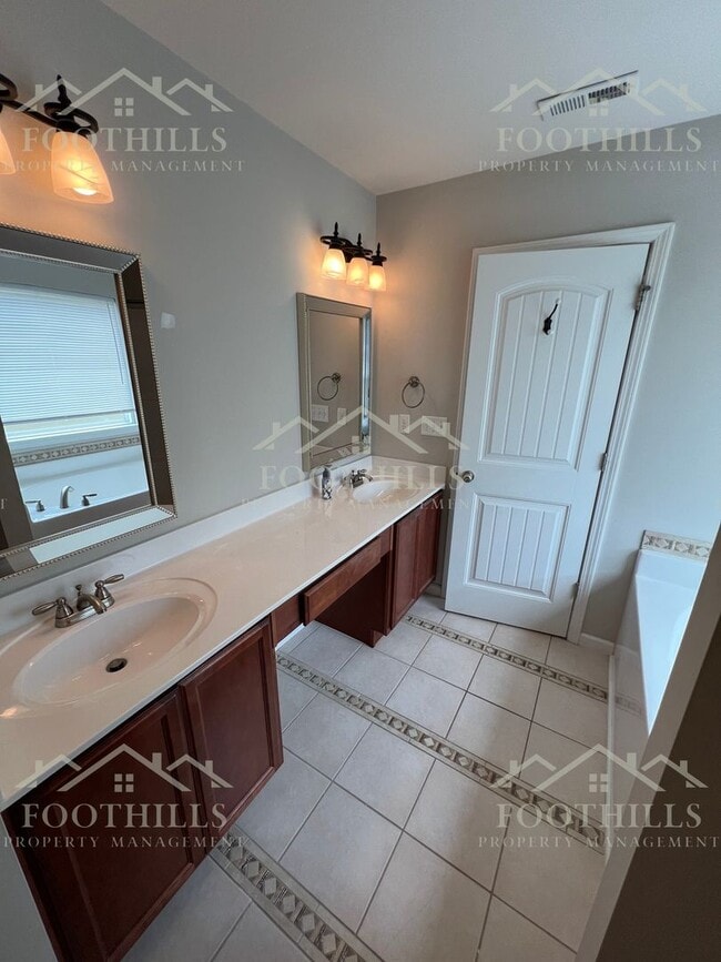 Photo - Your Next 3BR Home Awaits – Pets Welcome!