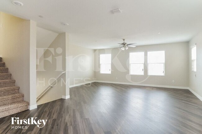 Photo - 803 N Water St