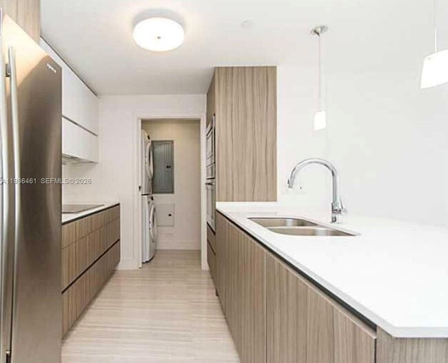 Photo - 600 NE 27th St Unit 2004