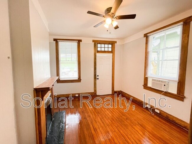 Photo - 648 S Rendon St Unidad 648