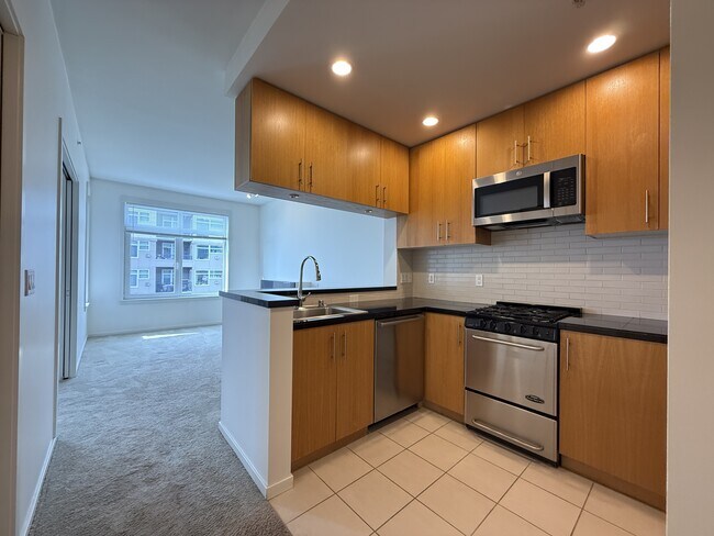 Photo - 2721 1st Ave