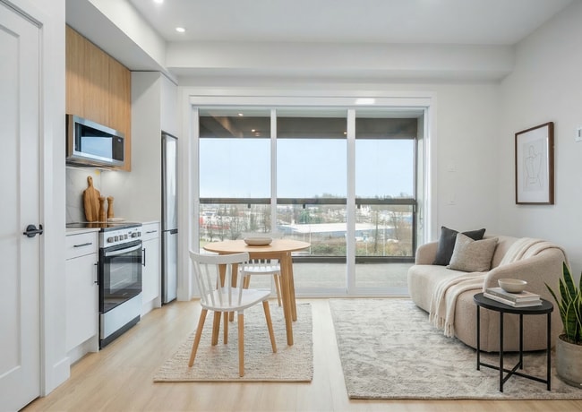 Building Photo - 34395 Gladys Ave