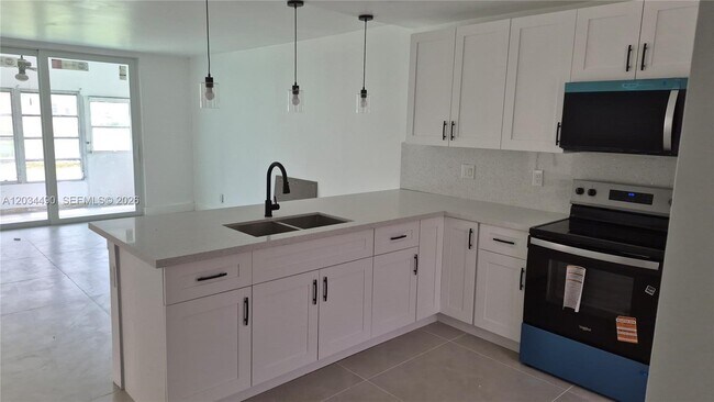 Photo - 6050 NW 64th Ave Unit 105