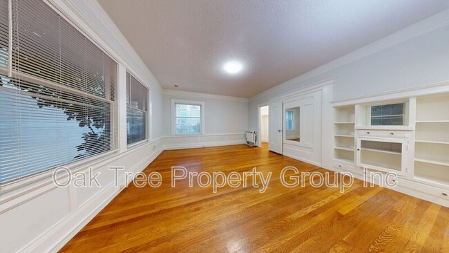 Photo - 1425 Harrison St