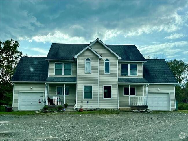 Building Photo - 1141 Bruyn Turnpike Unit B Rental