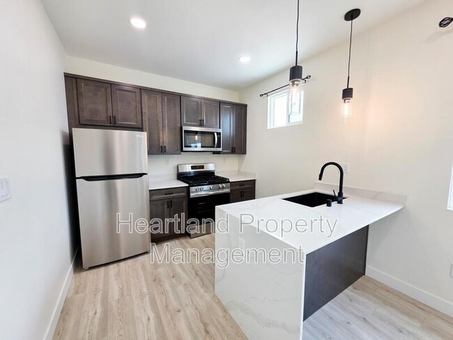 Photo - 3350 Lockwood Dr Unit #02