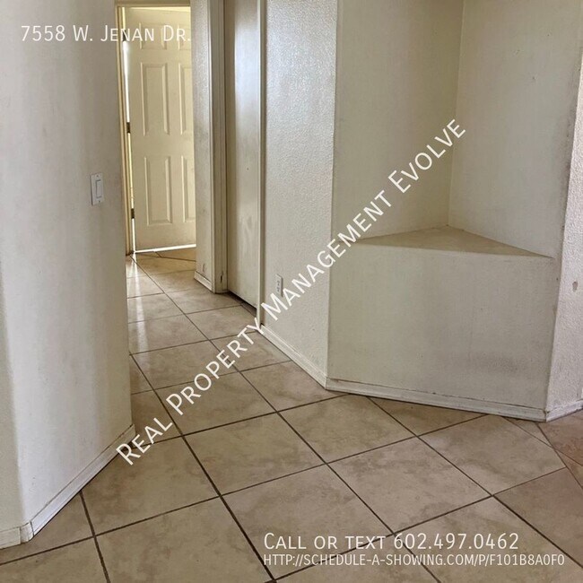 Photo - Great Peoria Home!