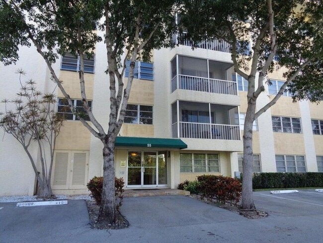 Photo - 55 SW 2nd Ave Unit 5090