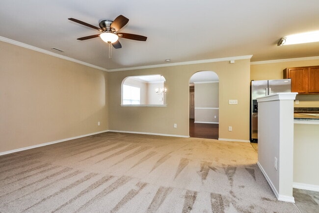 Photo - 3121 Varcroft Rd