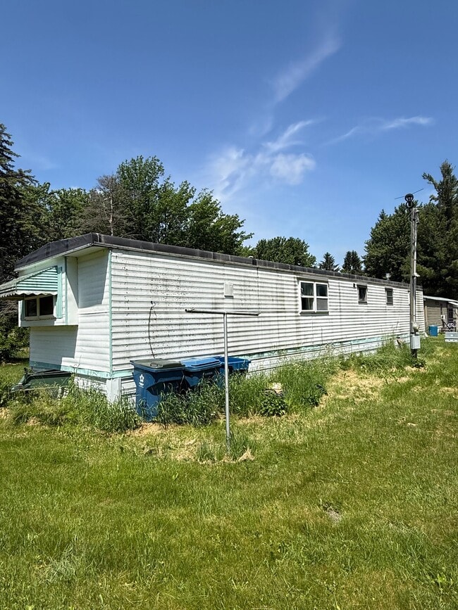 Photo - 1404 Rumbaugh Ln