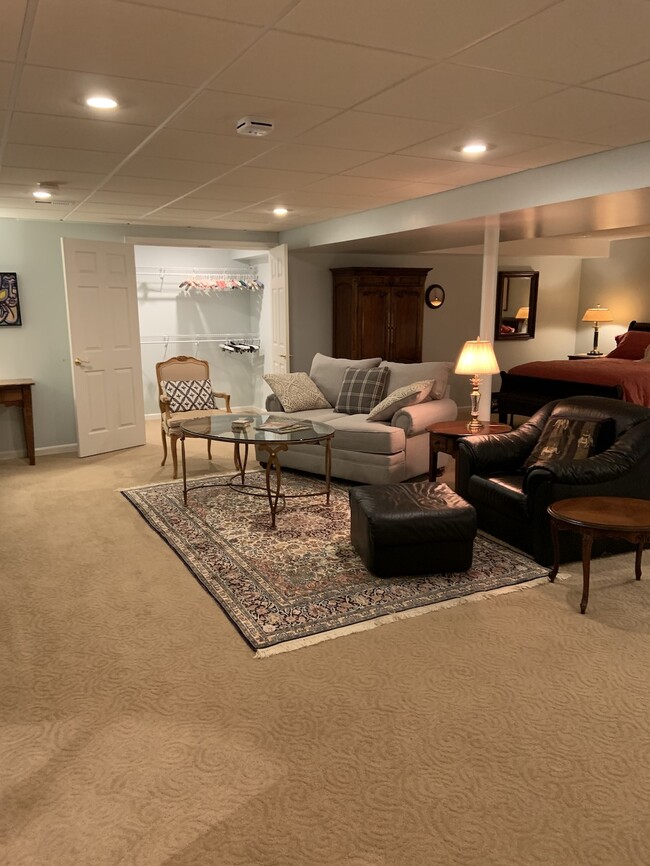 Photo - 11 Doris Dr Unit Apartment