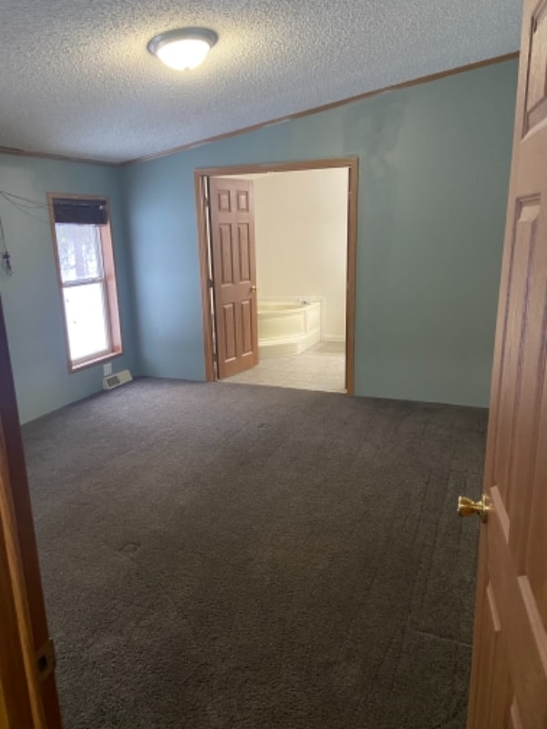 Photo - 669 Murner Rd