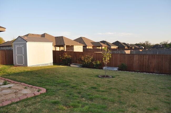 Photo - 118 Texoma Mdws