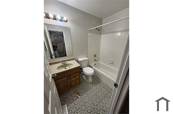 Photo - 4 Black Oak Ct