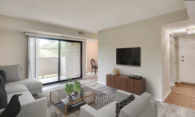 Photo - 6091 Majors Ln Unit 2