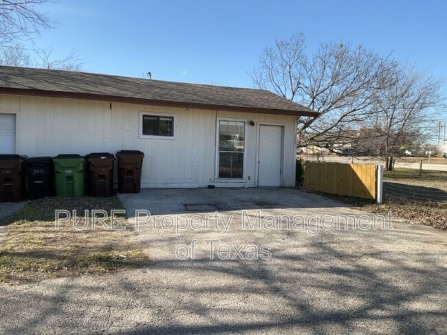 Photo - 308 Highland Estates Dr