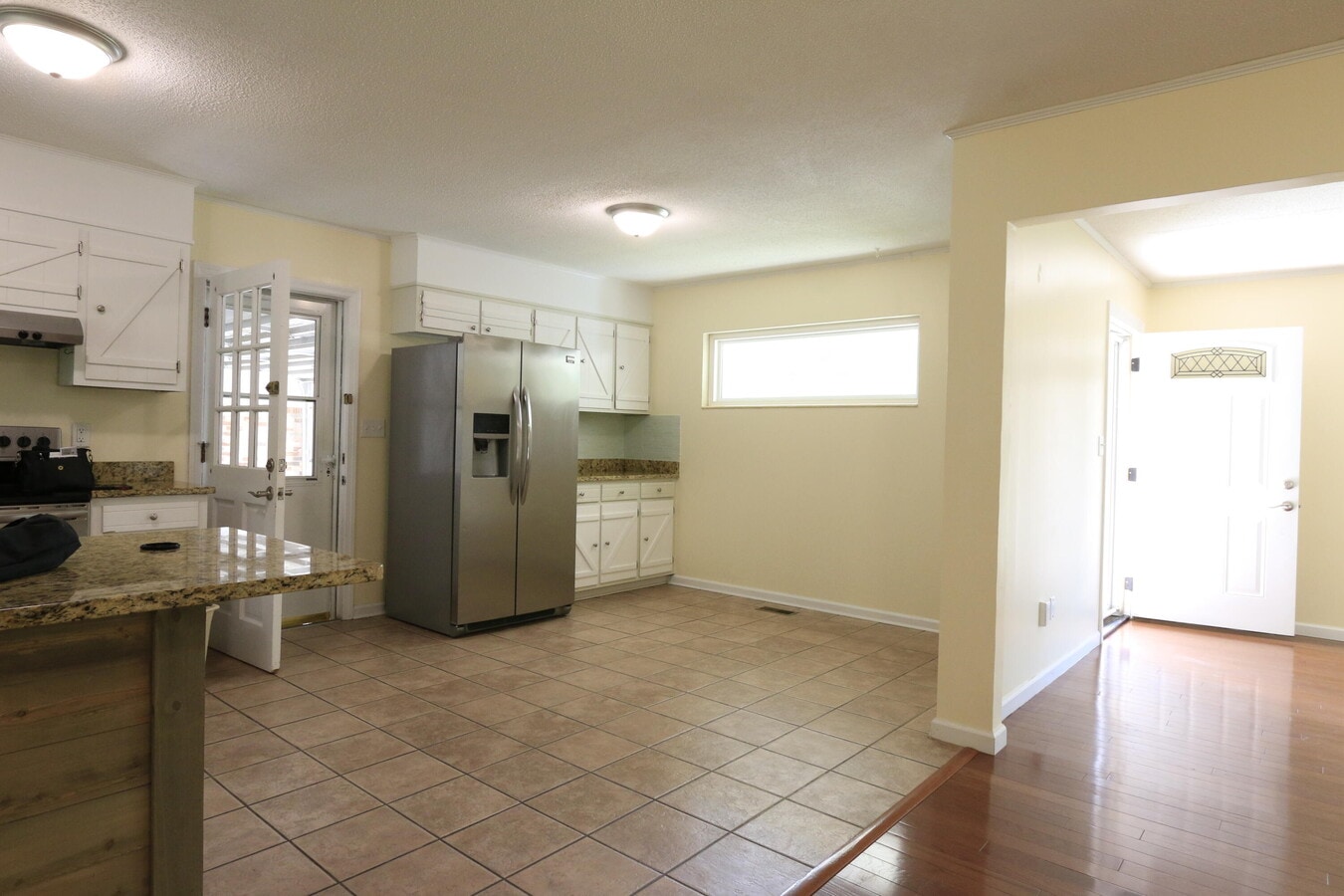 Photo - 3010 Clearwater Dr NE