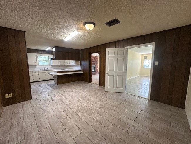 Photo - 115 Dawn Dr Casa