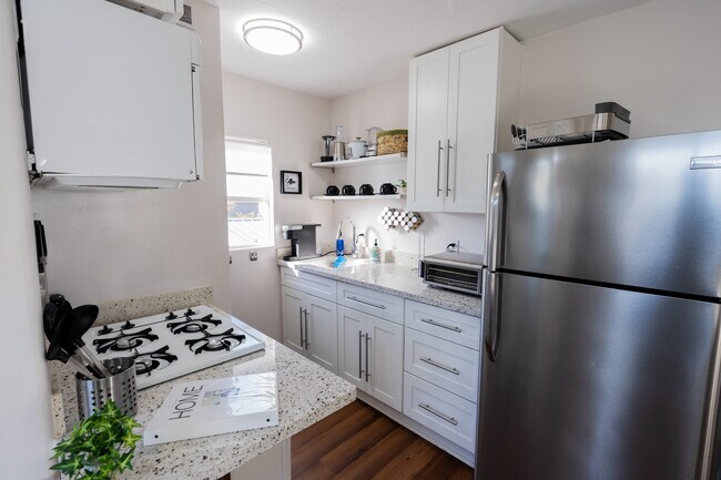 Photo - 974 63rd St Unidad B