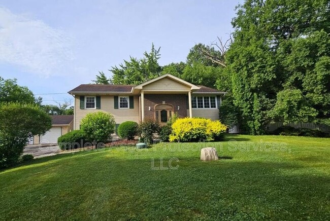 Building Photo - 5121 W 113th Ave