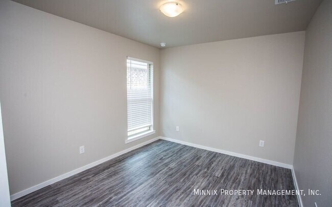 2102 Langford Ave Unit A