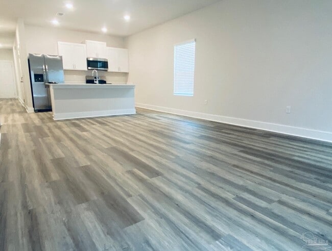 Photo - 9896 Starling Dr